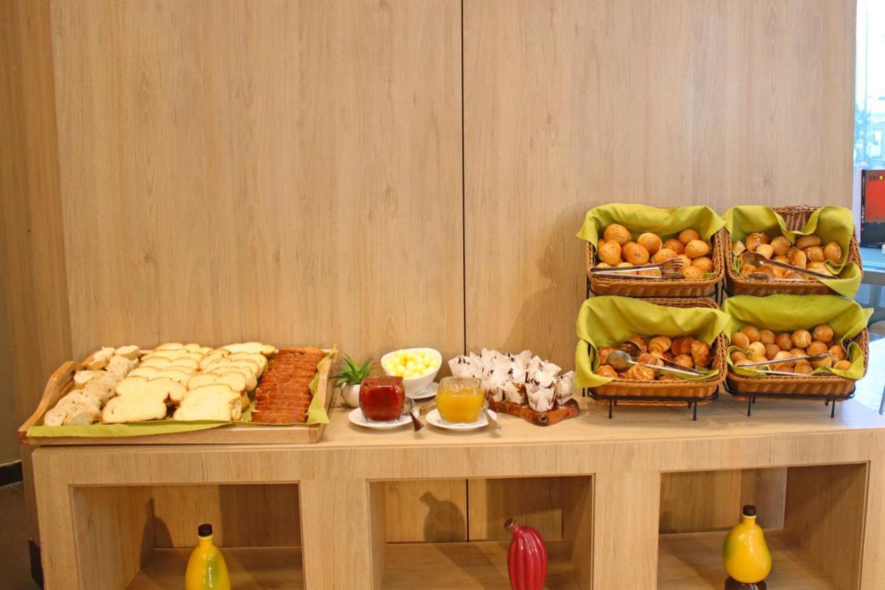 Courtyard By Marriott Guayaquil Hotel Ngoại thất bức ảnh