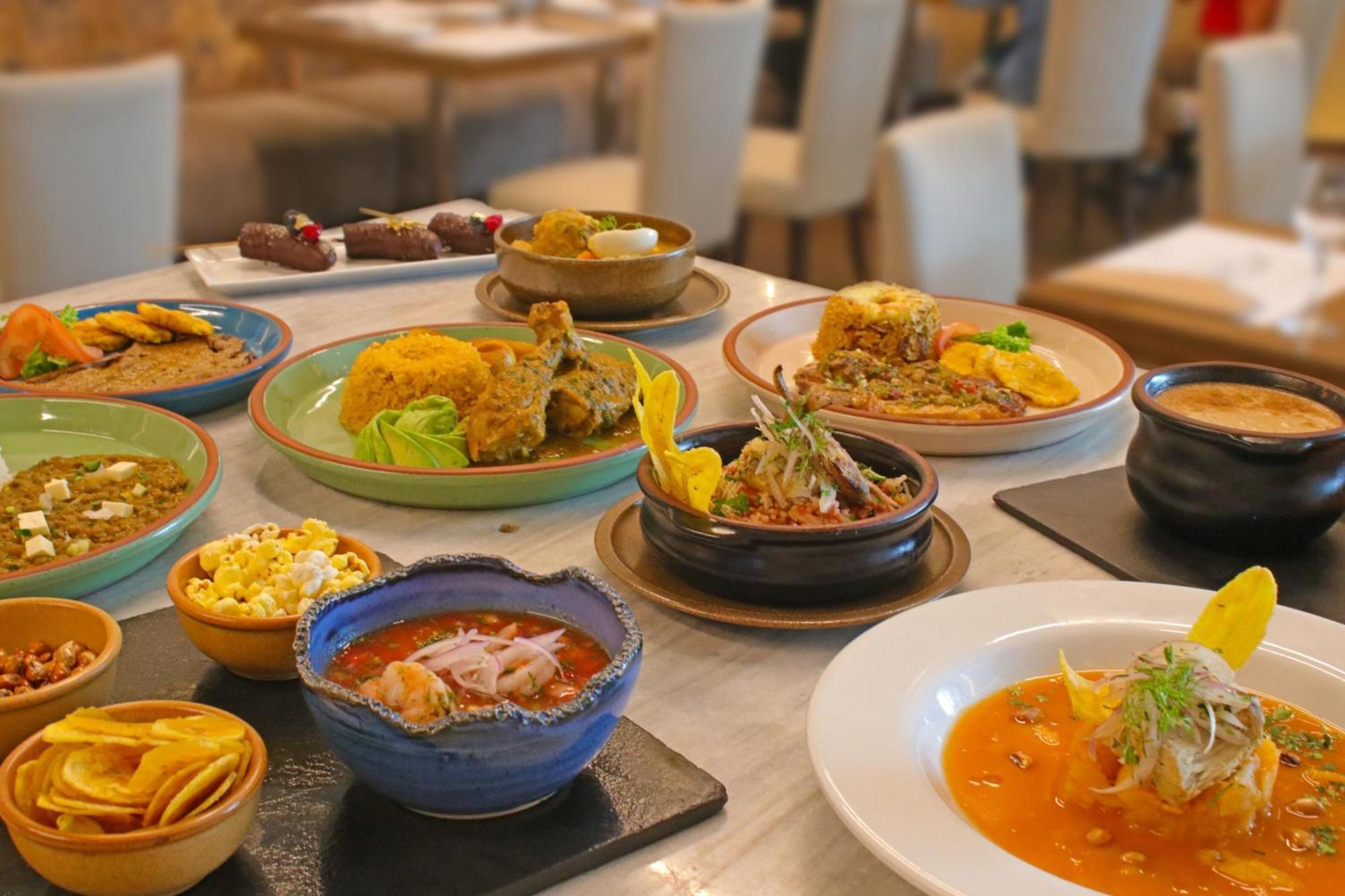 Courtyard By Marriott Guayaquil Hotel Ngoại thất bức ảnh