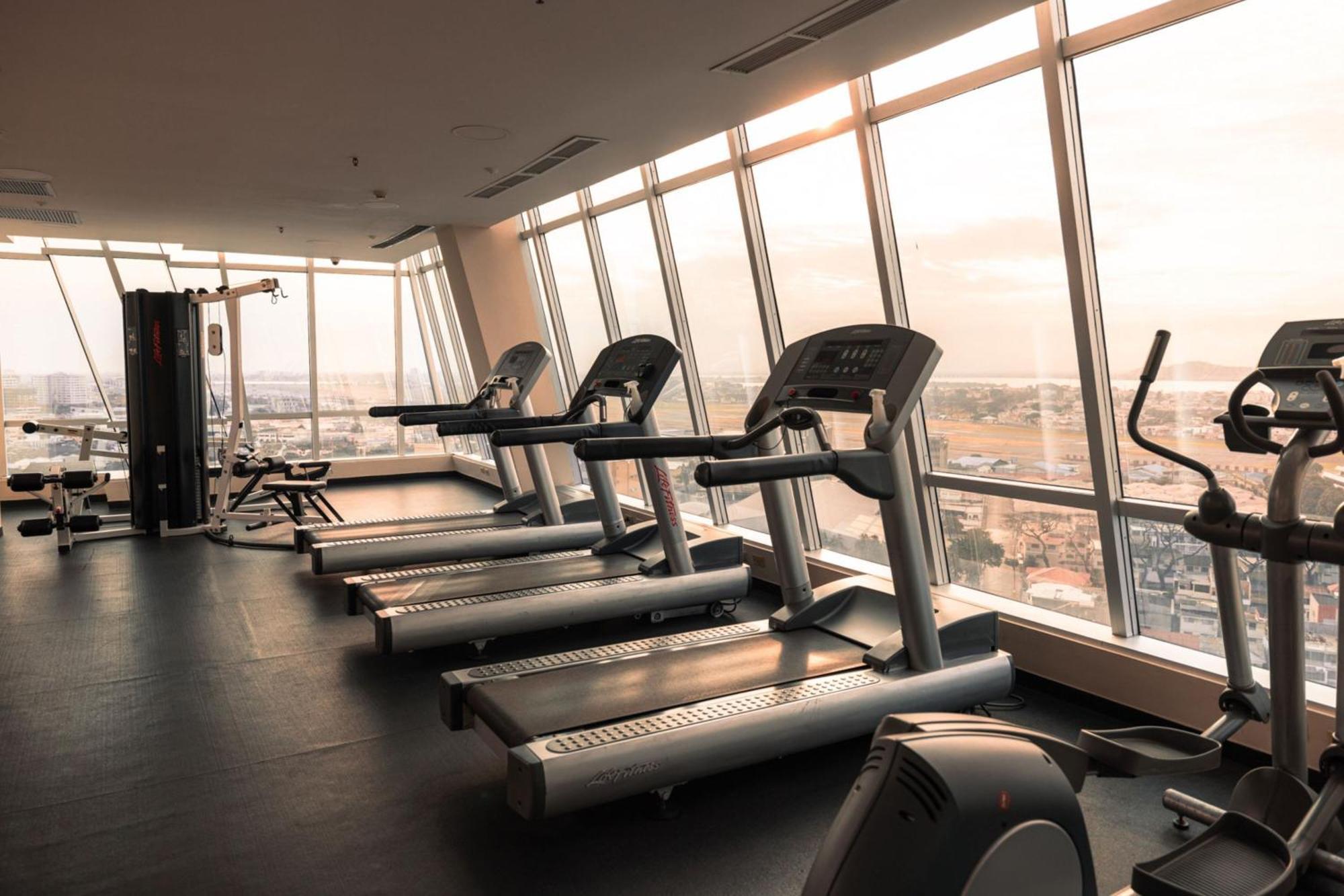 Courtyard By Marriott Guayaquil Hotel Ngoại thất bức ảnh