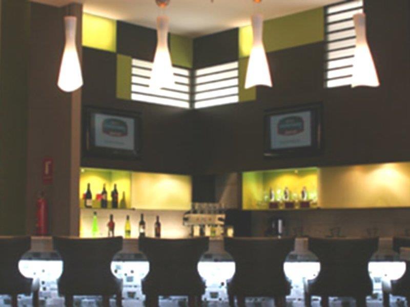 Courtyard By Marriott Guayaquil Hotel Ngoại thất bức ảnh